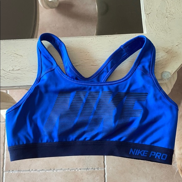 Nike Dri-Fit Sports Bra (Size Medium) - Picture 1 of 3